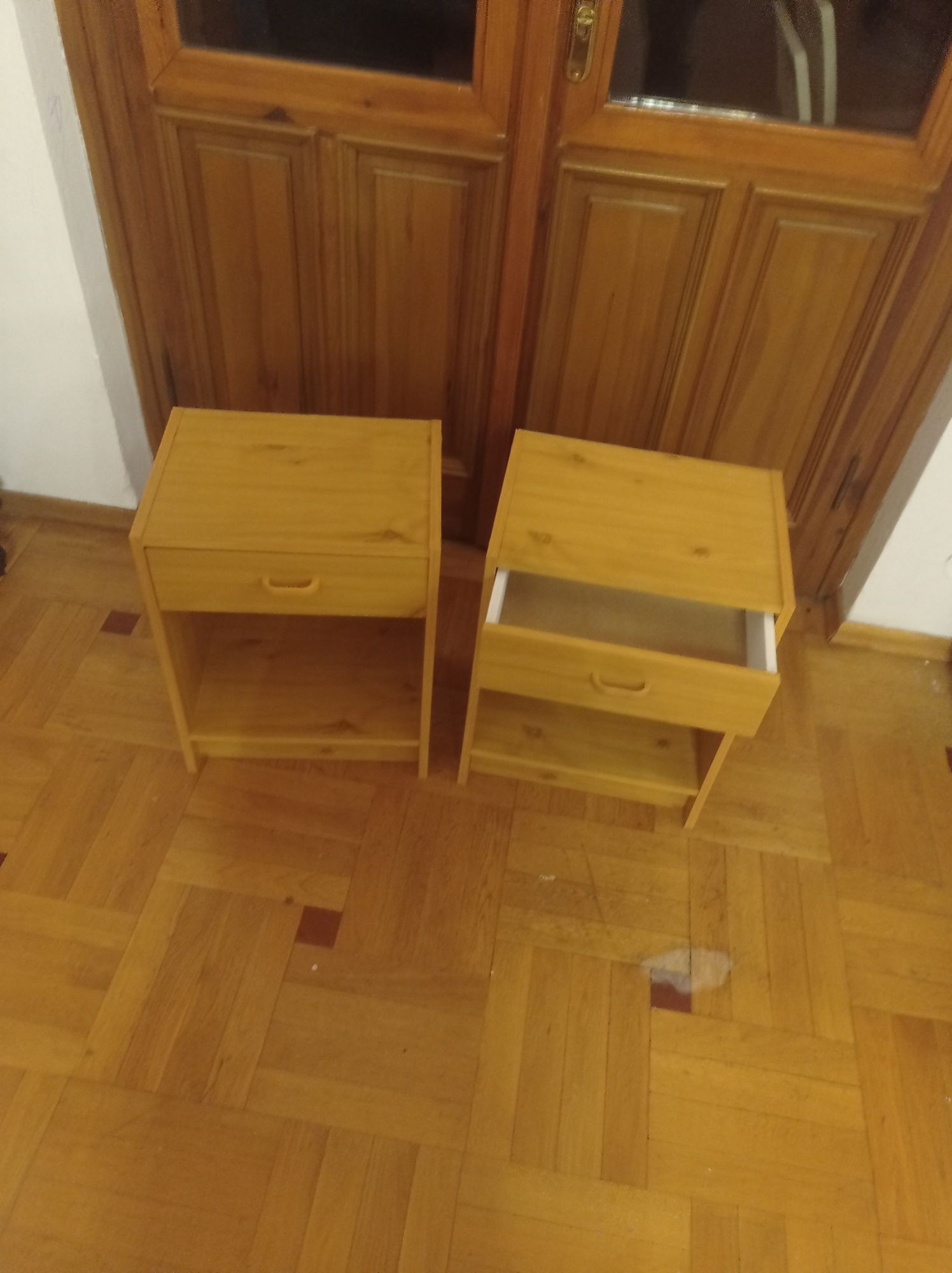 Stolik nocny dwie sztuki