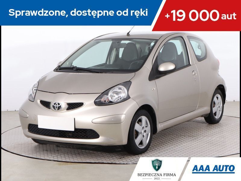 Toyota Aygo 1.0 VVT-i, Automat, Klima, Podgrzewane siedzienia,ALU