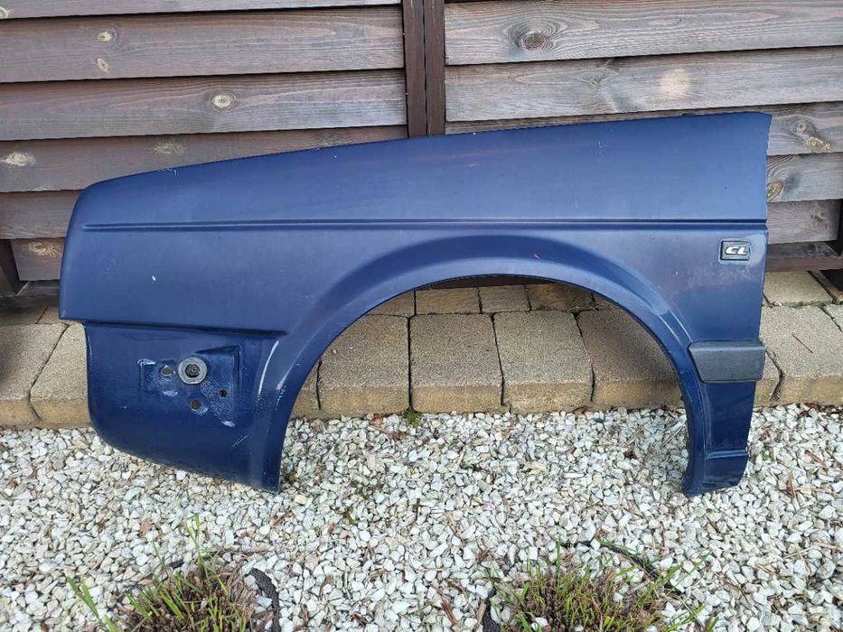 VW Golf II błotnik lewy przód, super stan, bez rdzy!!