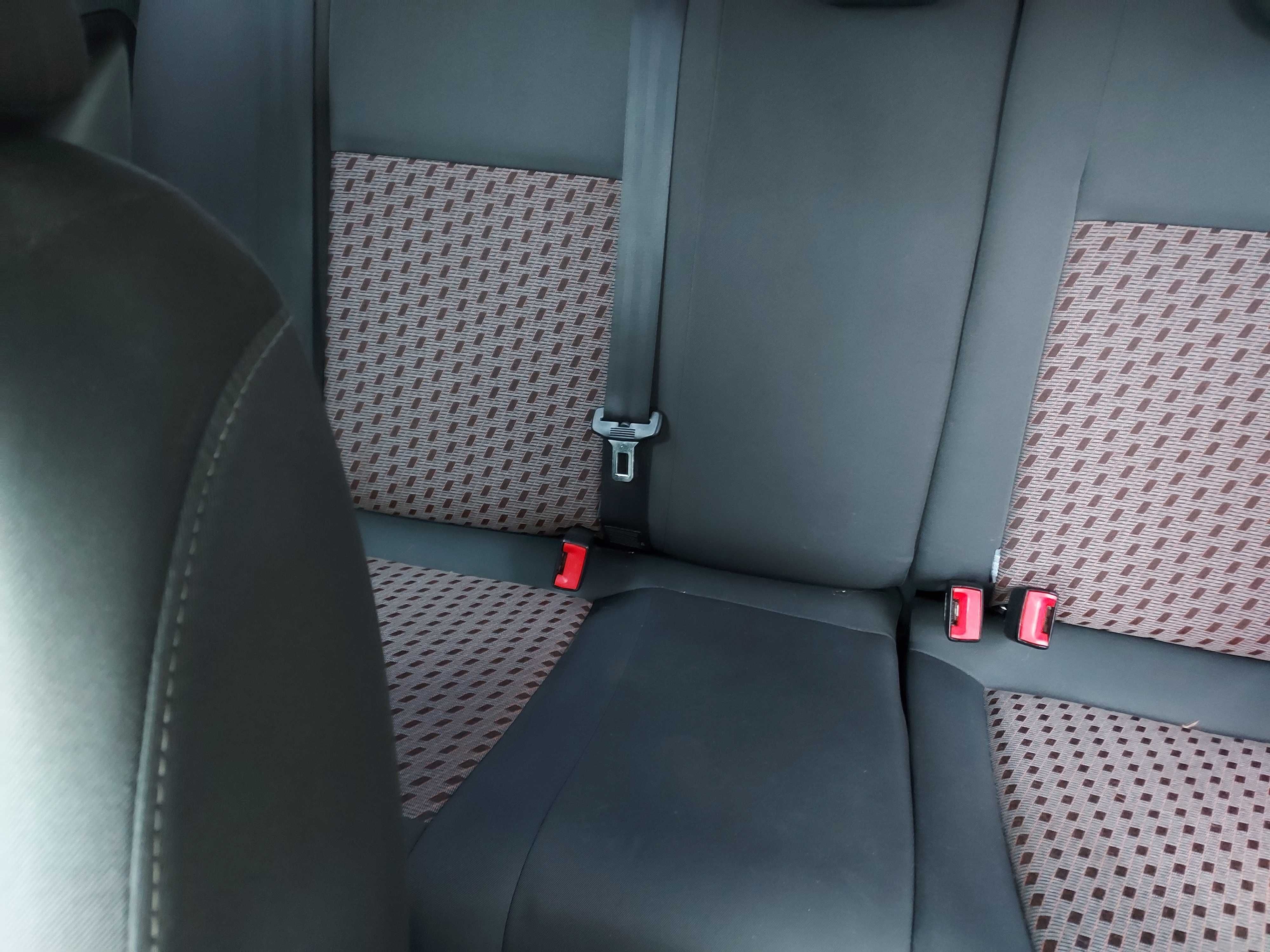 Seat Ibiza 1,4 diesel zamiana typu Vivaro,Trafic,Vito,T4,T5 ,
