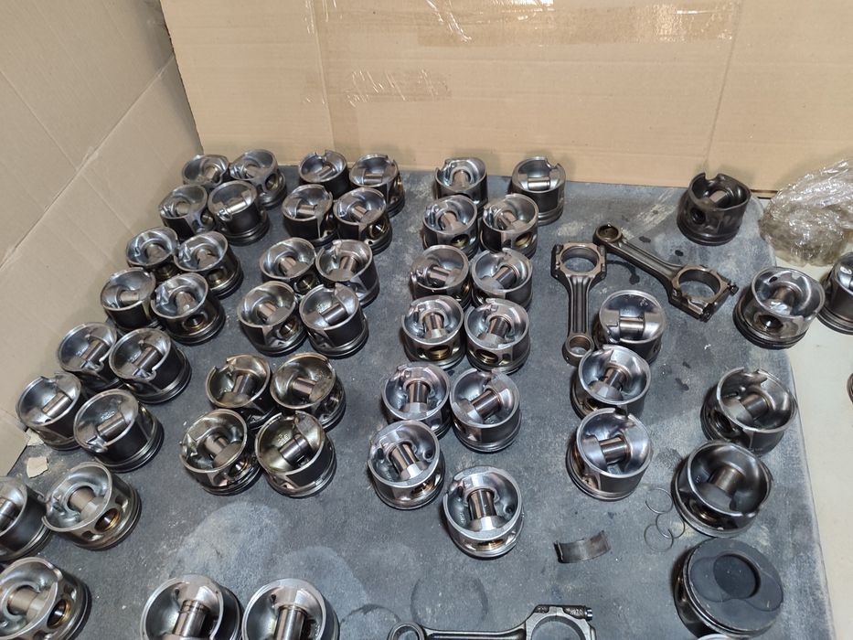 Поршень шатун колінвал Volkswagen Passat Golf Sharan Octavia 1.9 2.0