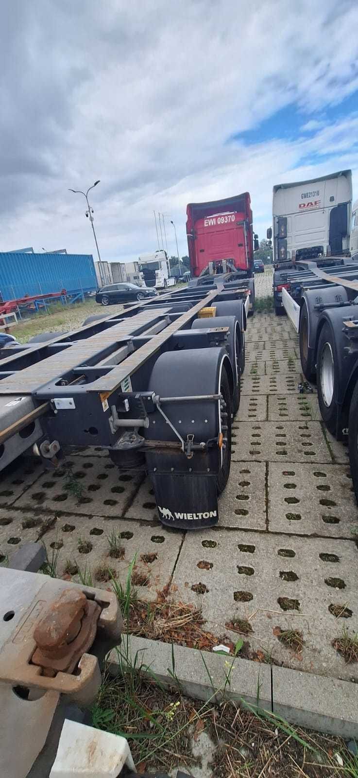 Naczepa Wielton NS3P 2x20'/1x20'/40'/45hc