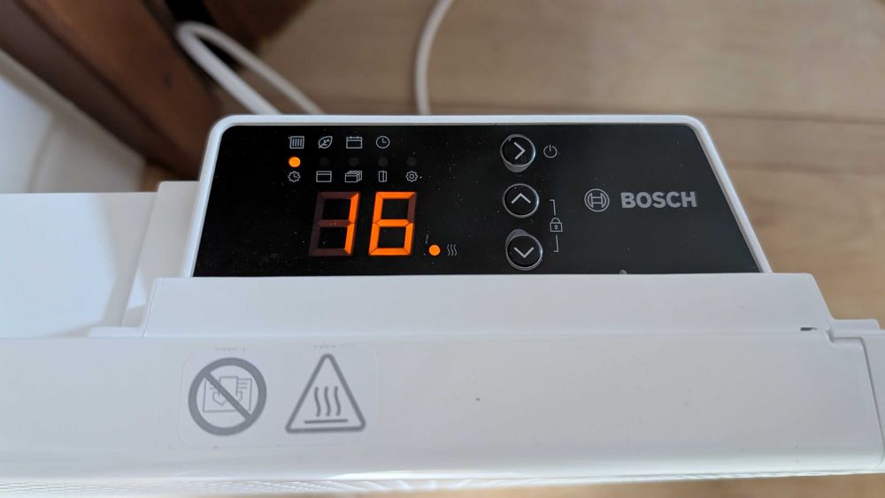 Grzejnik elekryczny Bosch HC4000-25