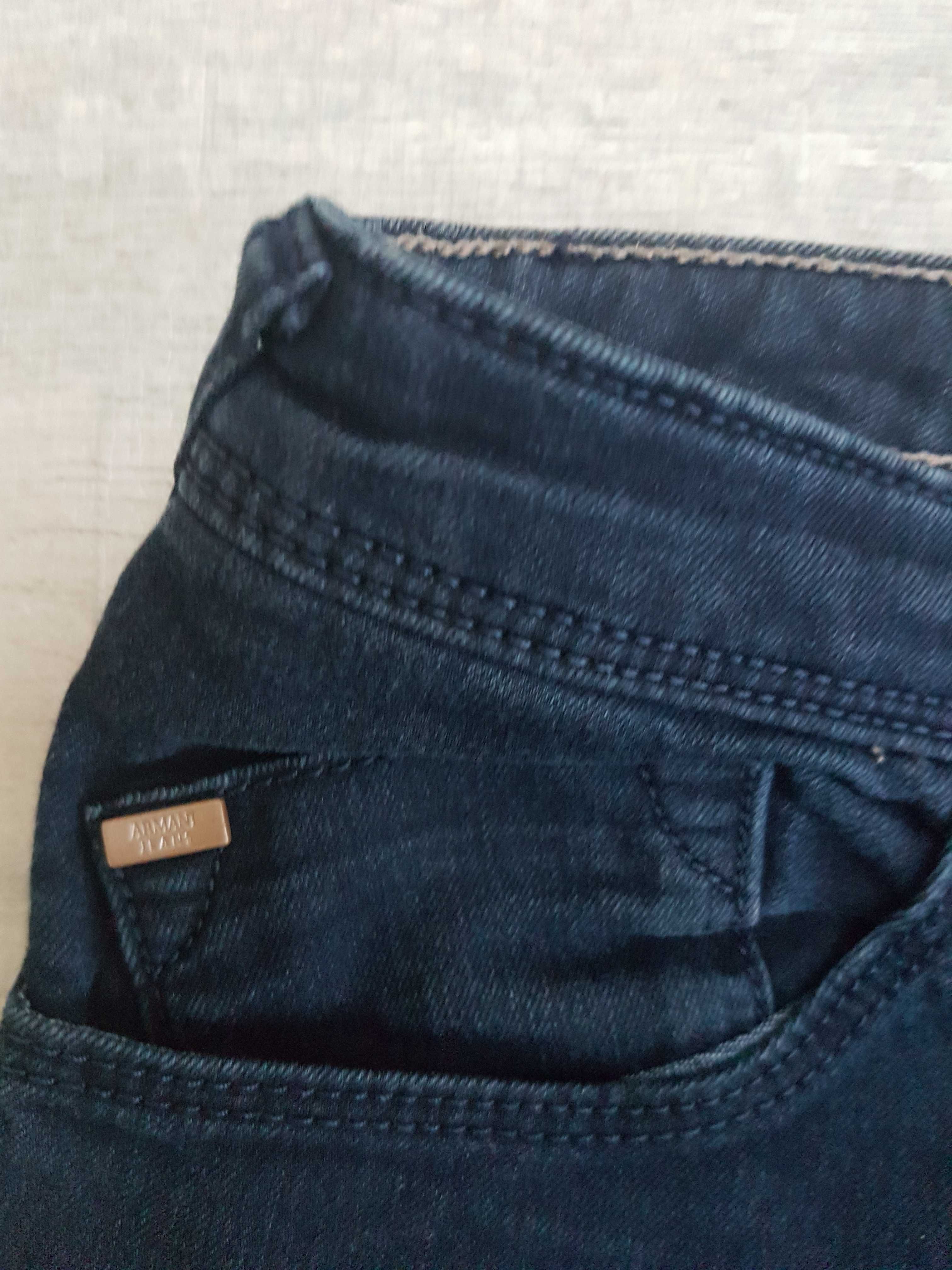 Продам джинси від дому моди Giorgio Armani (оригінал) розмір 26.