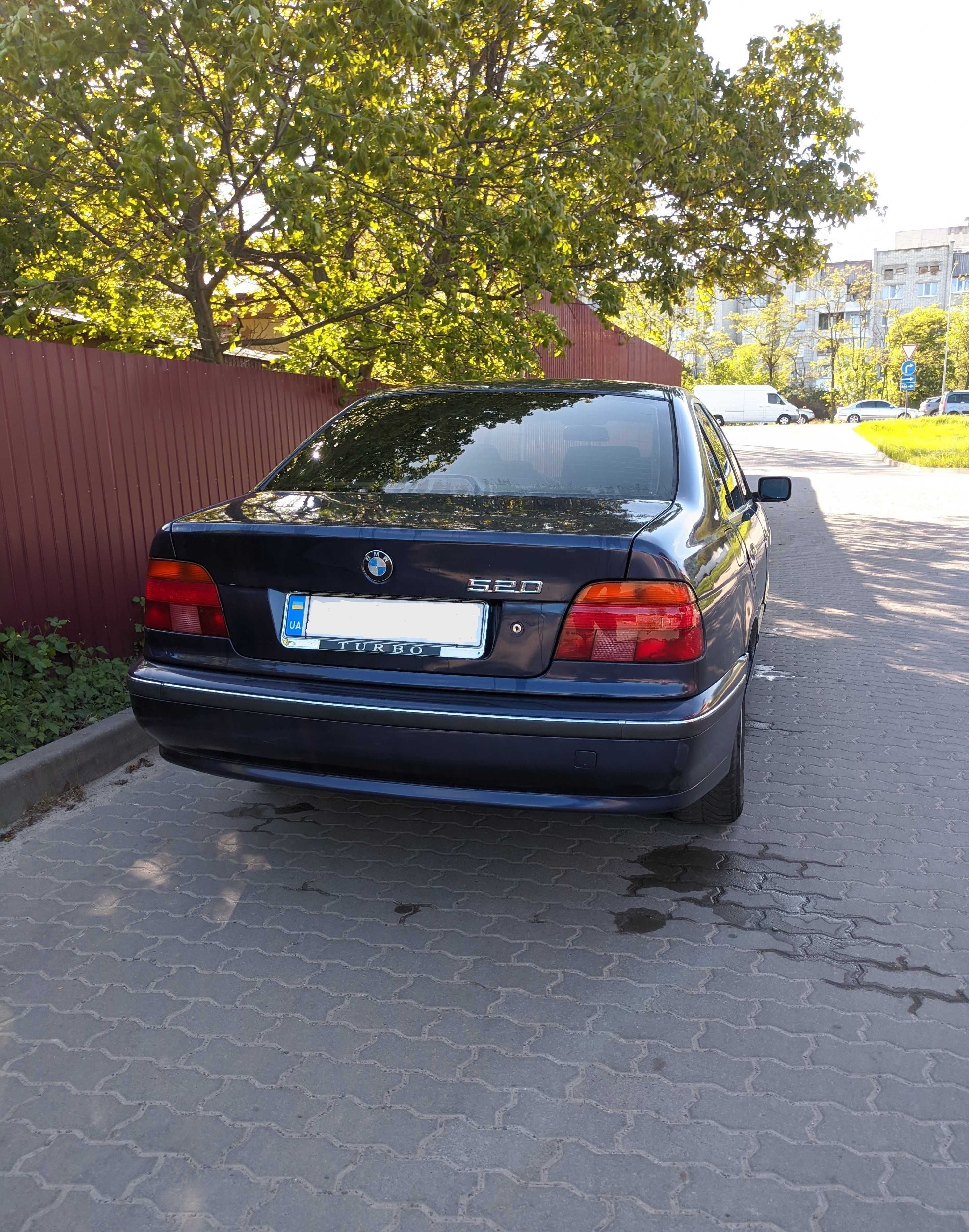 BMW E39 520I Бензин Львів