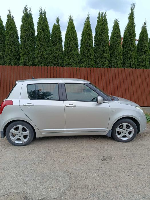 Suzuki Swift 1.3 benzyna
