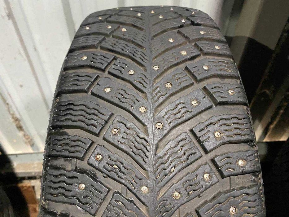 Шини зимові шиповані Michelin 195/65 R15 95T XL 4шт.