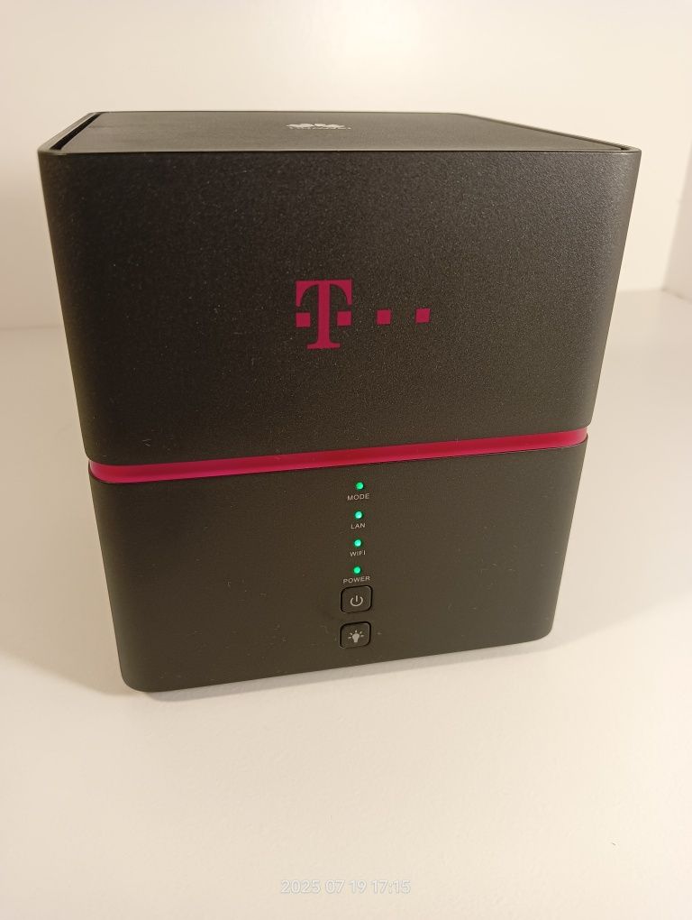 Router KARTA SIM WiFi 5GHz 300MB/s z akumulatorem podświetlenie Huawei