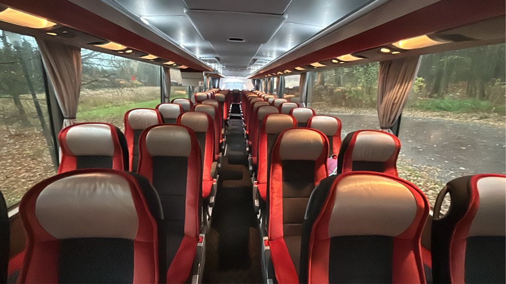 Przewóz osób wynajem autobusu