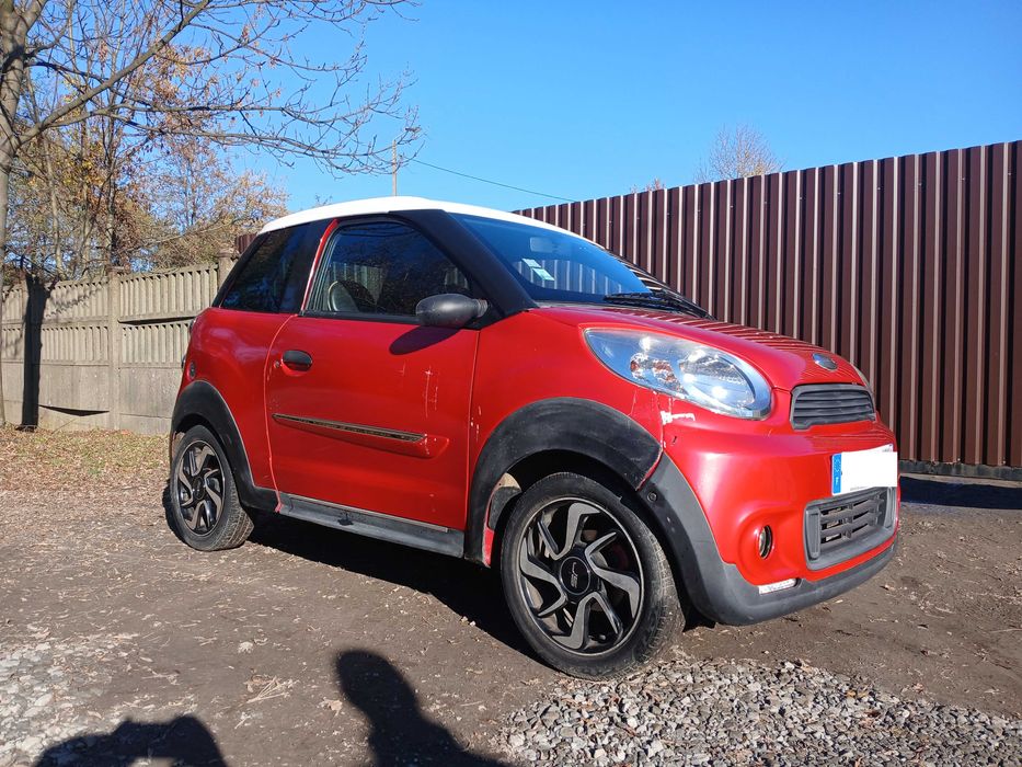 Microcar M8 alufelgi czarna podsufitka skórzane fotele