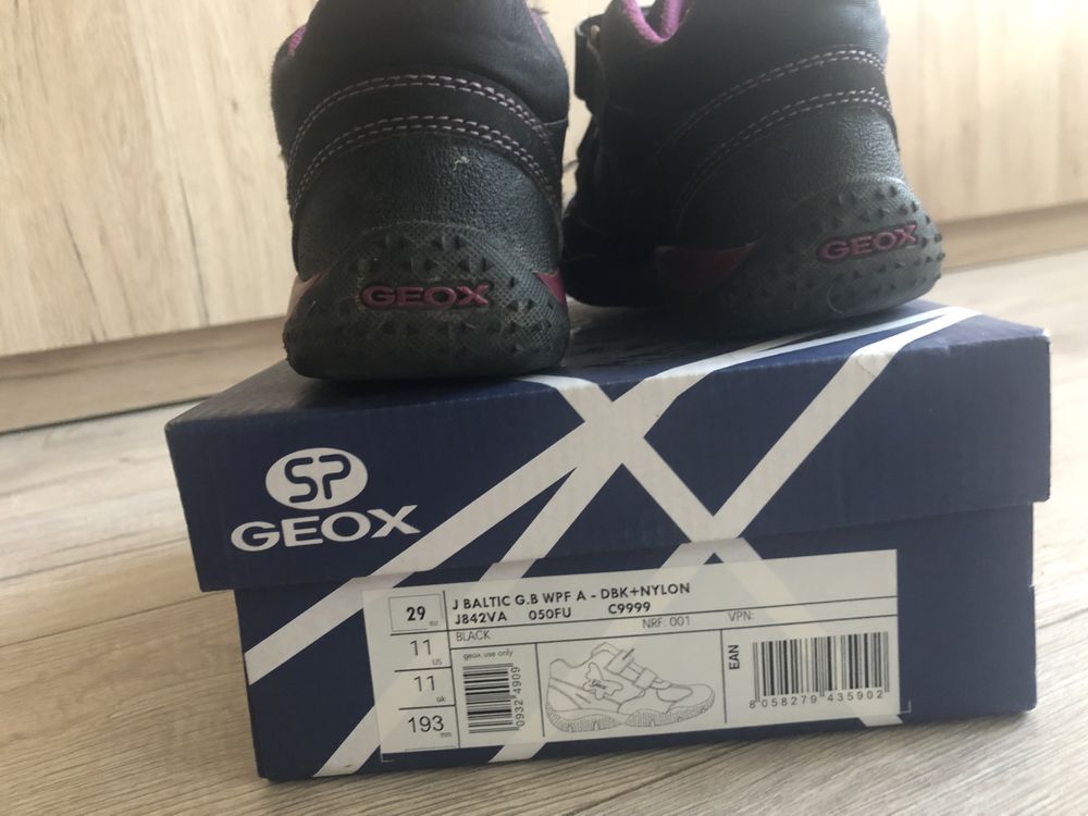 Buty dla dziewczynki Geox 29