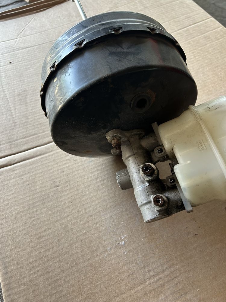 Ford f150 pompa hamulcowa serwo pompa