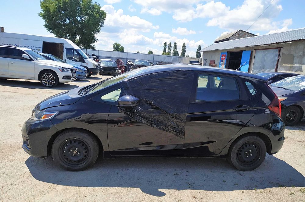 Honda Fit 2015+ запчастини розборка