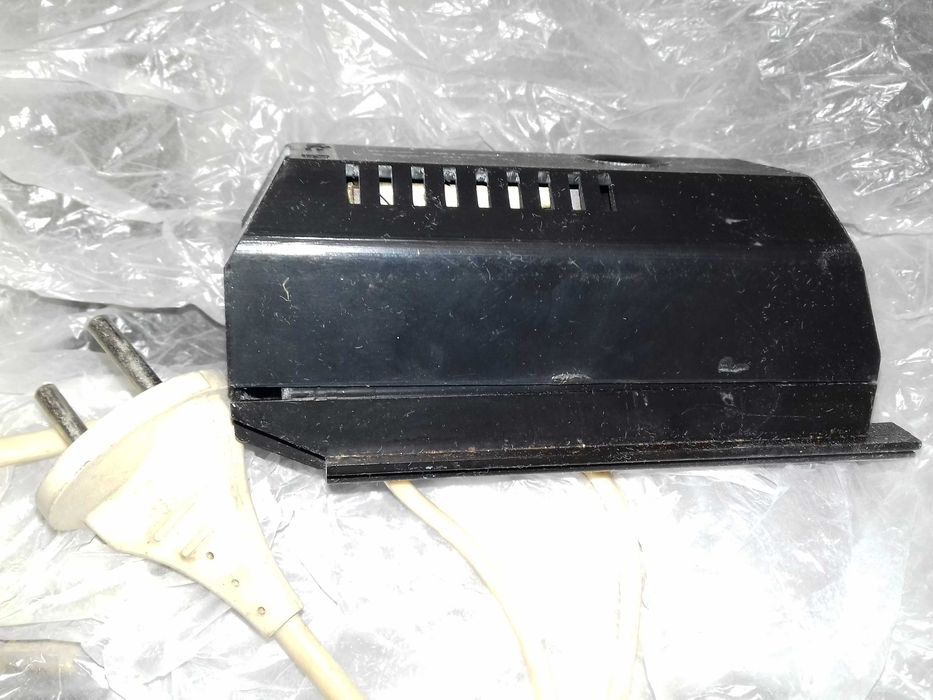 Блок питания. СССР. 7,5 вольт, 0,16 А.