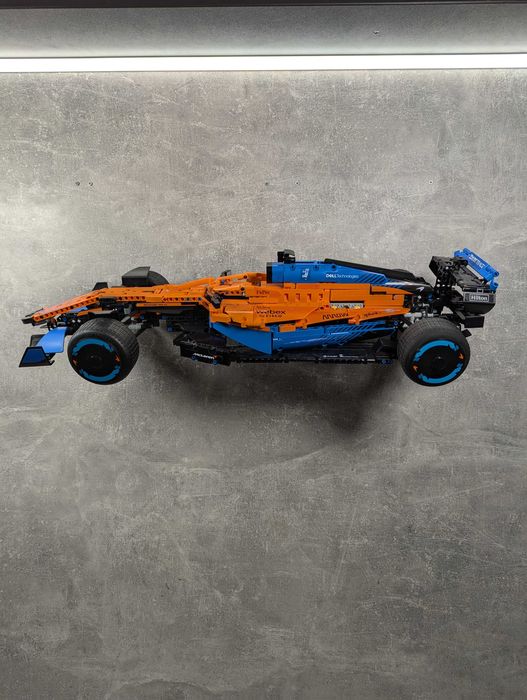 Кронштейн Кріплення для LEGO Technic McLaren Formula 1 F1 (42141) лего