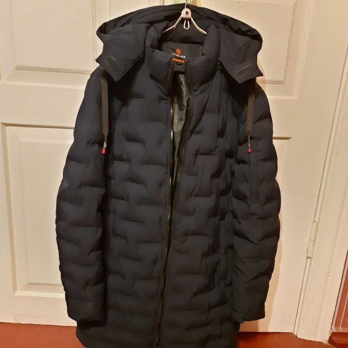 Чоловіча куртка в гарному стані