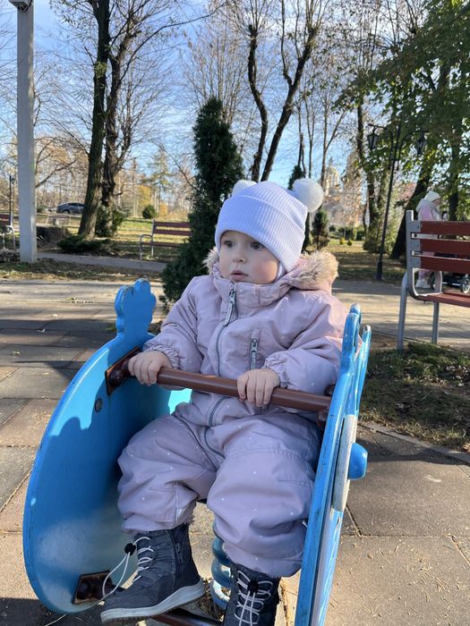 Зимовий дитячий комбінезон від h&m