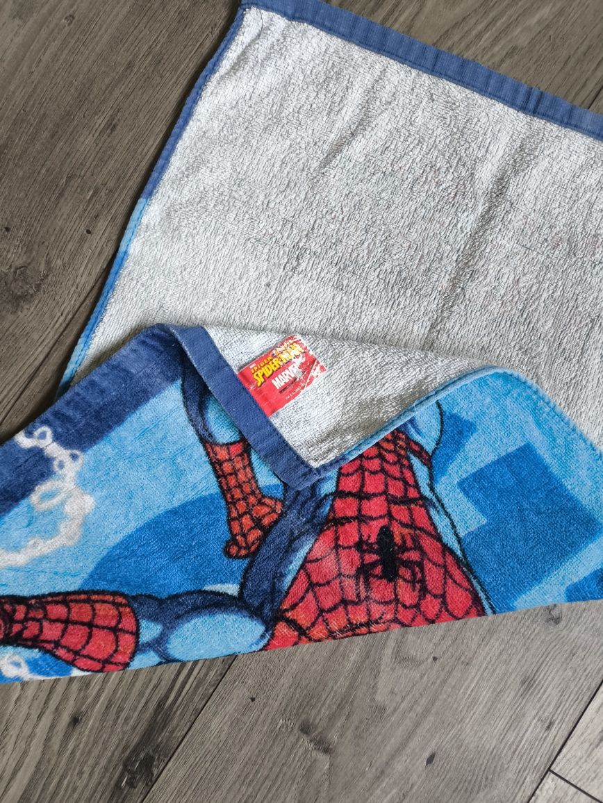 Ręcznik do przedszkola Spiderman 57x40