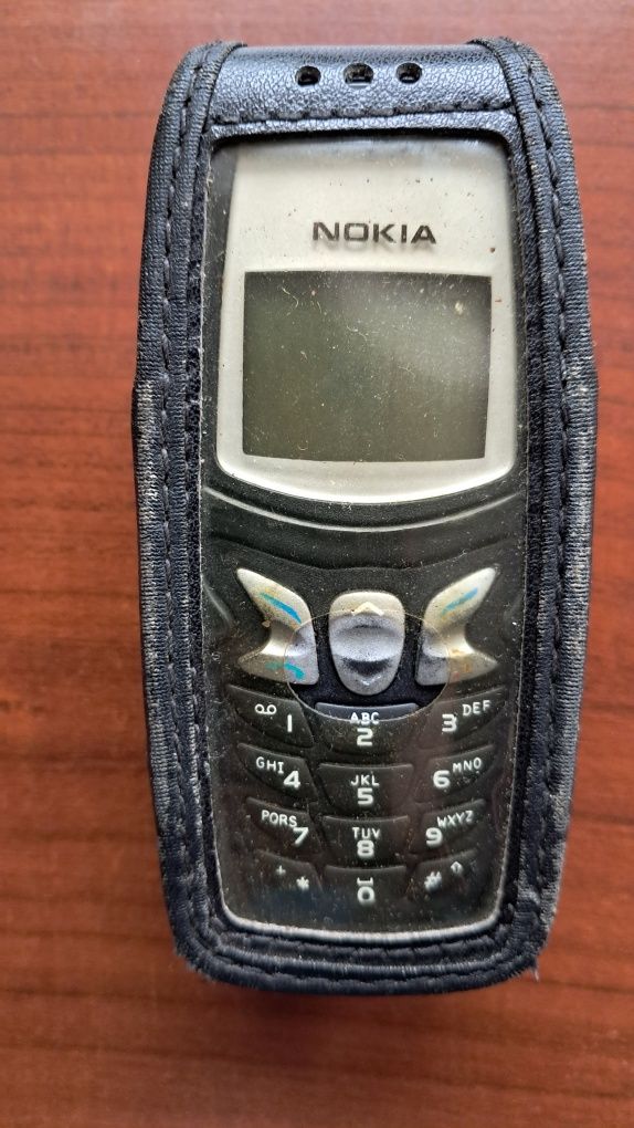 Telefon komórkowy Nokia 5210