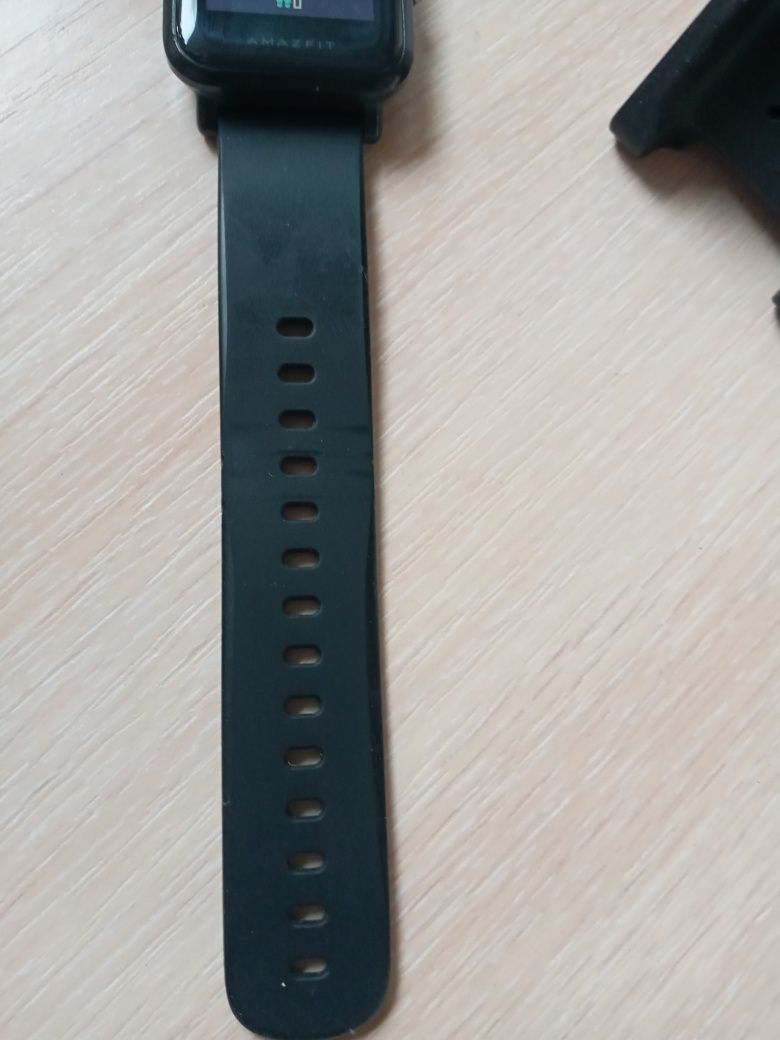 Продам смарт-часы AMAZFIT GPS