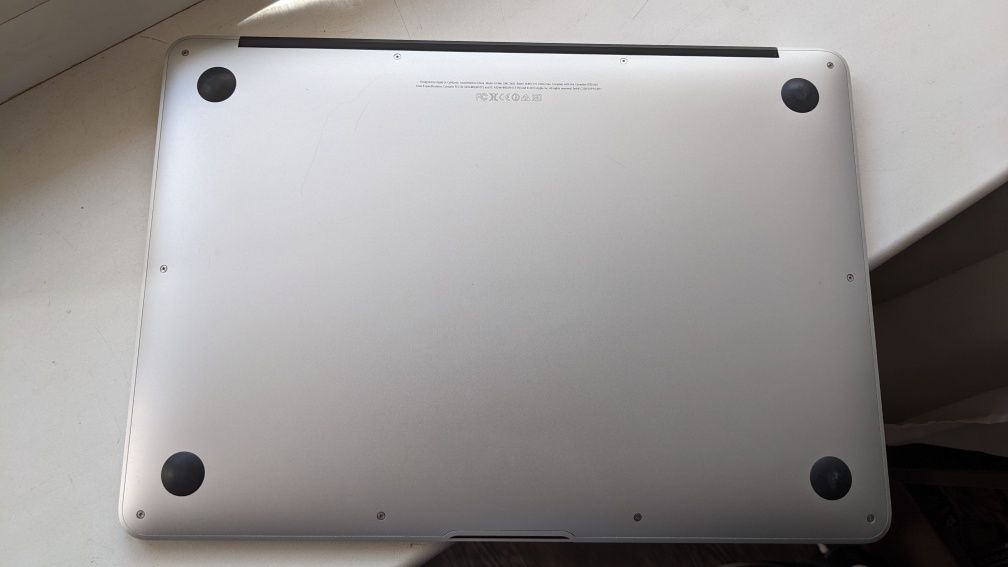 Ноутбук/Ультрабук MacBook Air 13" Model A1466 4GB RAM/128GB SSD