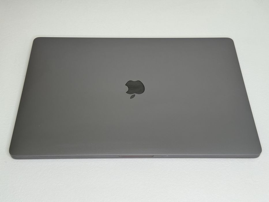 MacBook Pro 16 (A2141) - i7/32GB/512GB - faktura VAT 23%