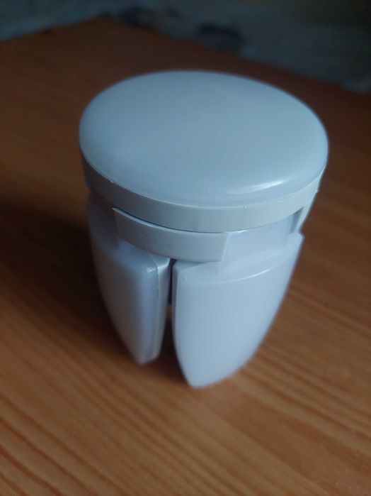 ЛЕД лампочка ромашка новая в хорошем состоянии