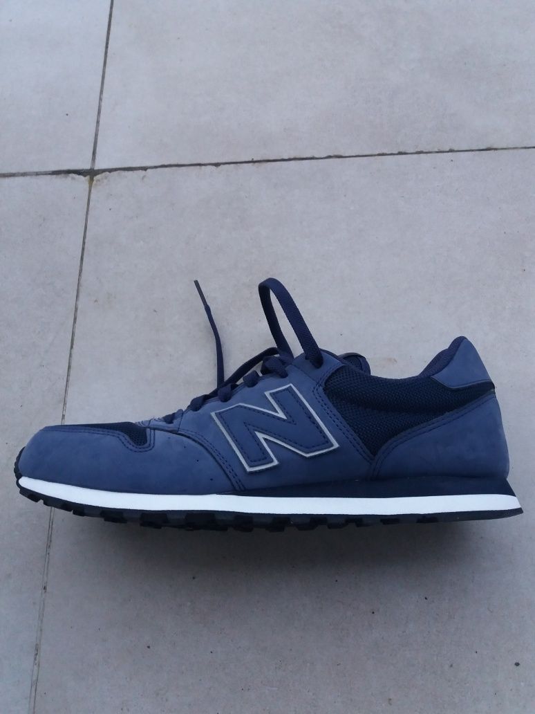 Lewy but New Balance 43