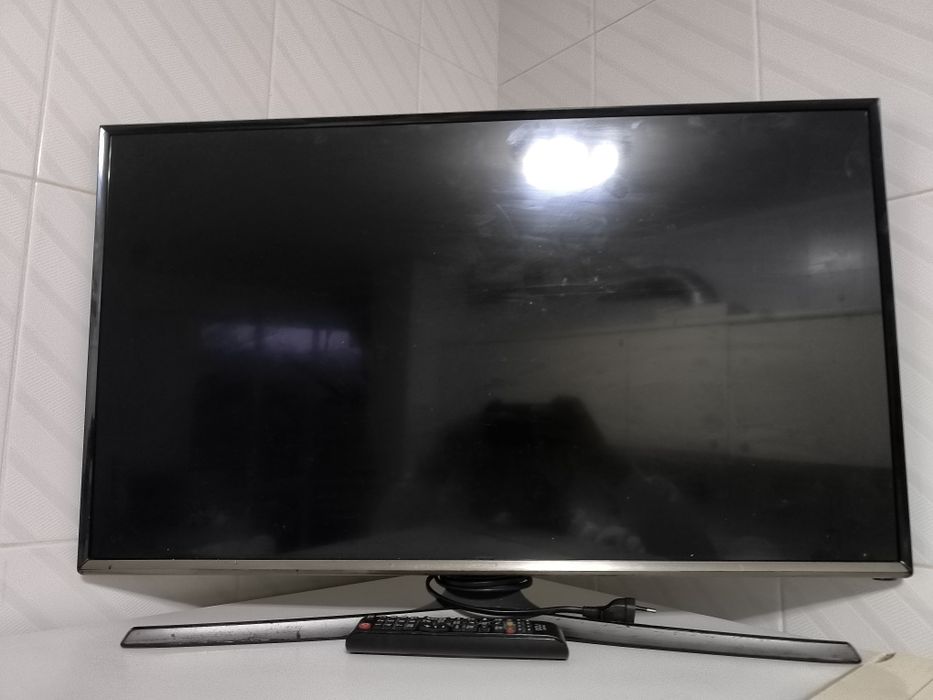 Televisão a venda
