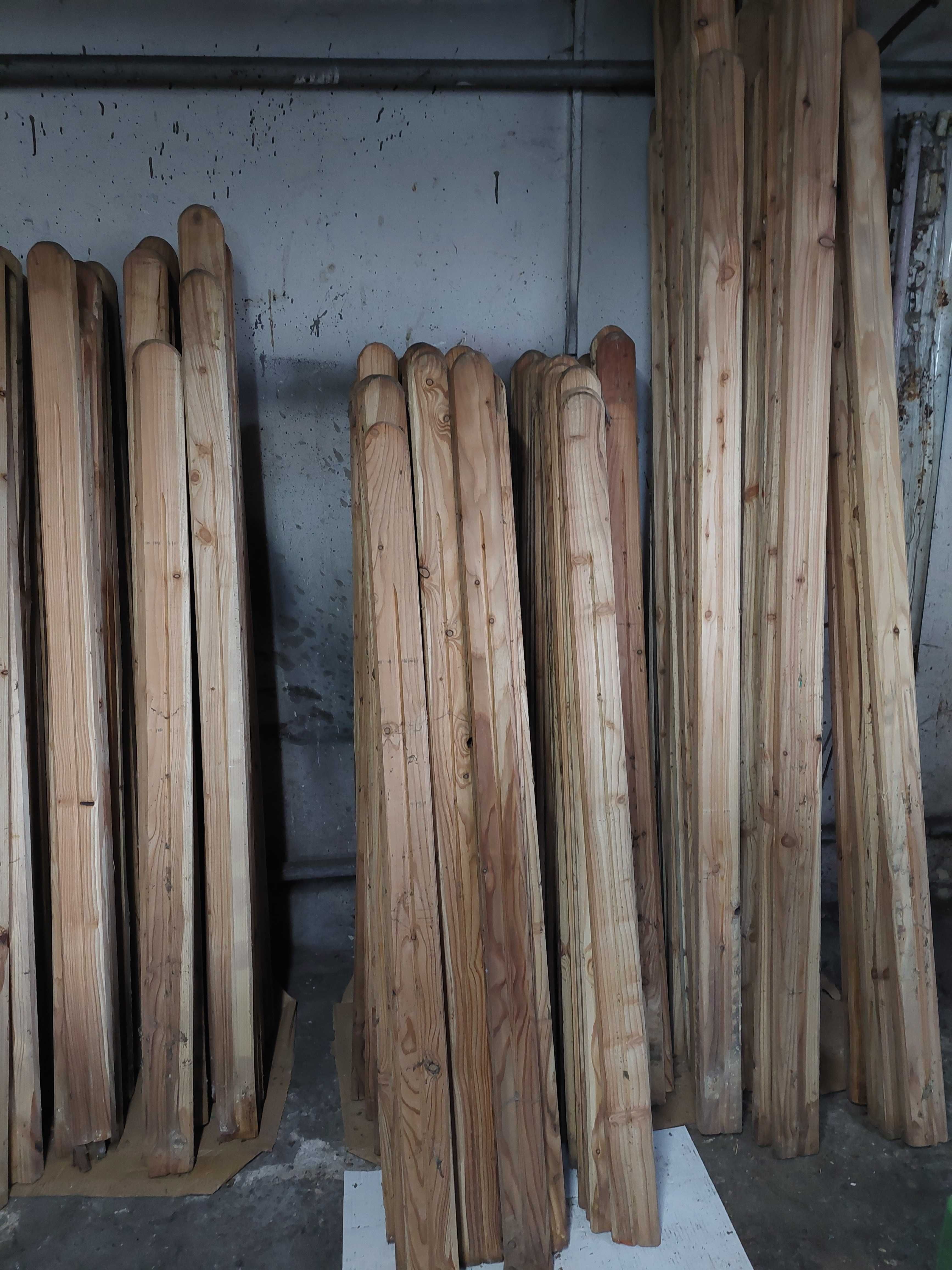 Sztachety drewniane
