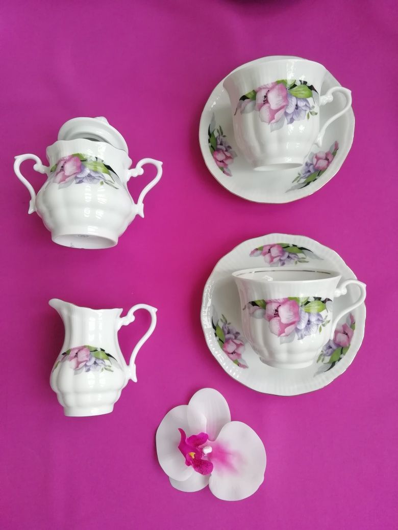 Zestaw do kawy 6 filiżanek - porcelana Wałbrzych