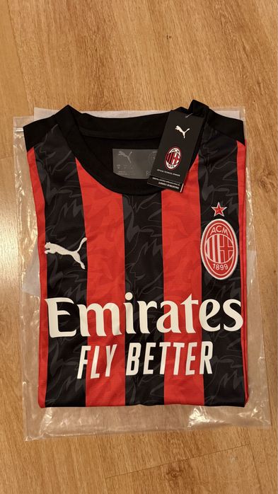Jersey Ac Milan size M  25/26 principal