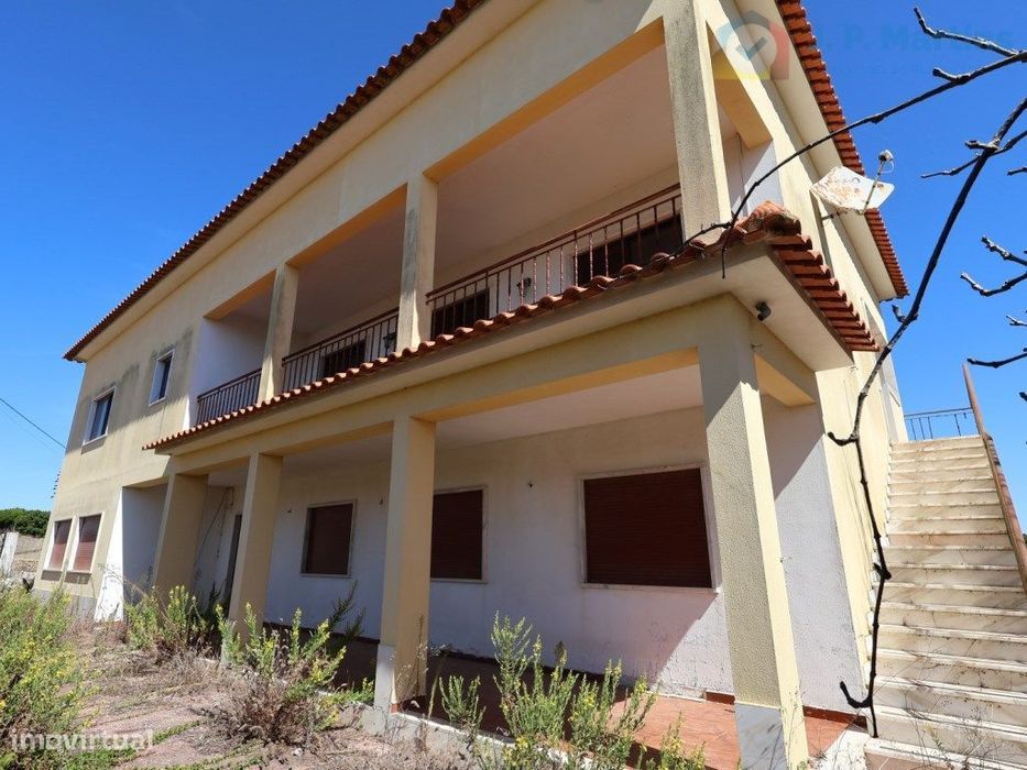 Moradia de 2 pisos, Encarnação, Mafra