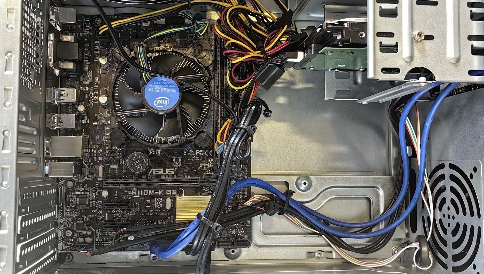 Комп'ютер PC 3/i3-6100/Ram 8Gb/HDD 320Gb/Windows 10