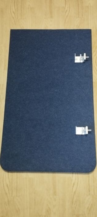 Panele akustyczne, ścianki działowe do biurka.