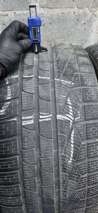 275 40 R19 i 245 45 R19 Pirelli Sottozero Winter 240 RUNFLAT Zima 4szt