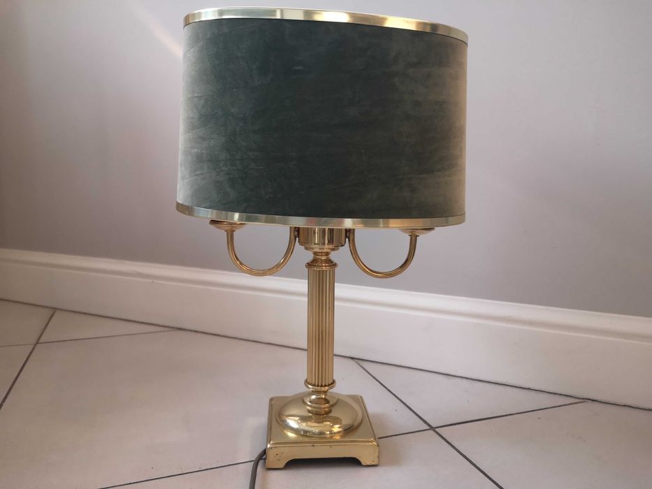 Mosiężna lampa stołowa