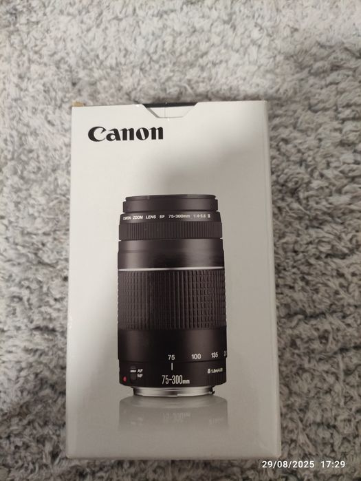 Objetiva Canon 75-300
