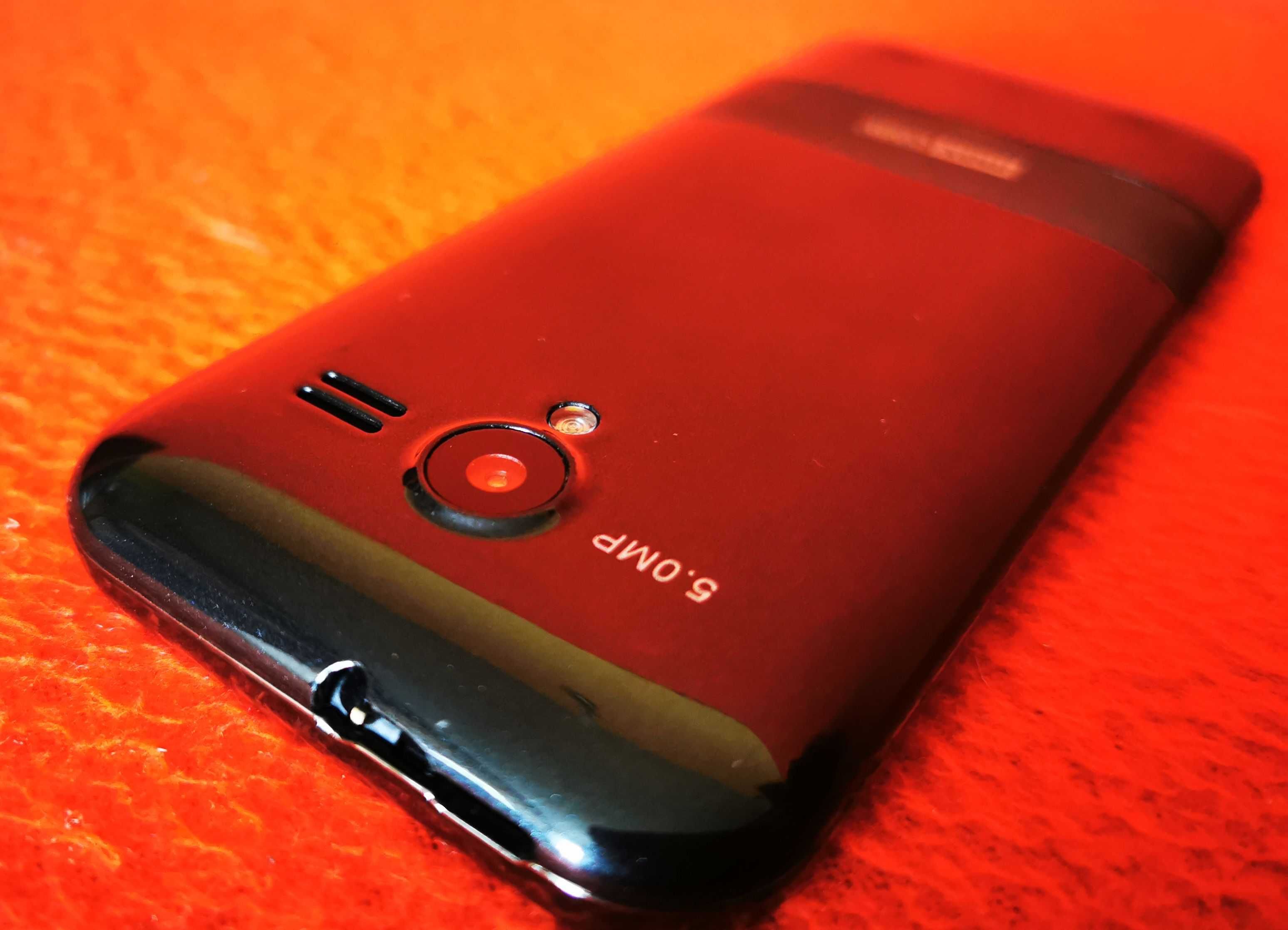 Telefon Maxcom MM-330