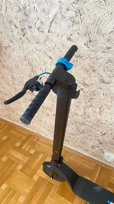 Hulajnoga elektryczna