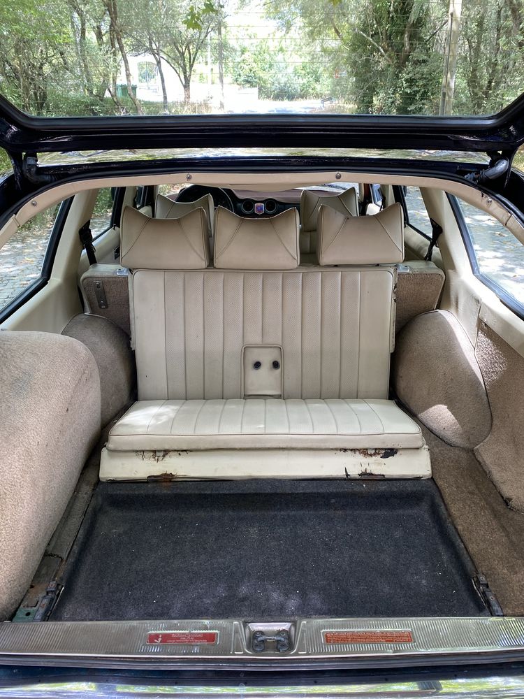 Mercedes Benz (W123) 300 Td Certificada pelo ACP