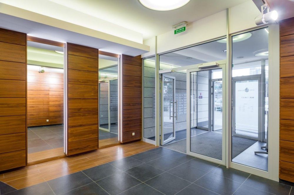 3 pokojowy,duży APARTAMENT W CENTRUM 68m2 rynek| balkon|na doby M31
