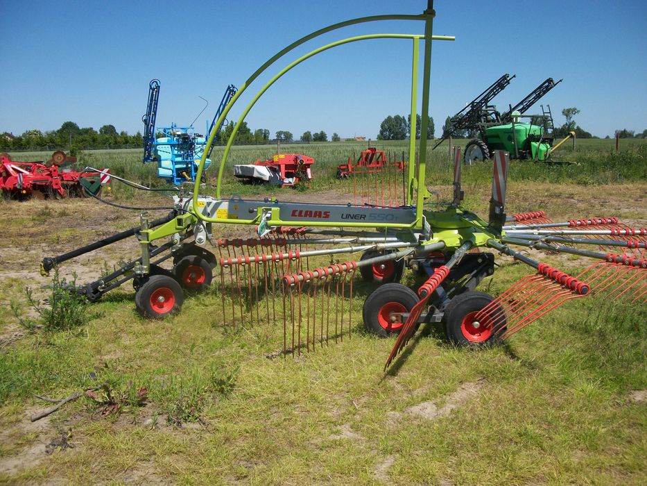 Zgrabiarka Claas LINER 470 S  550 T