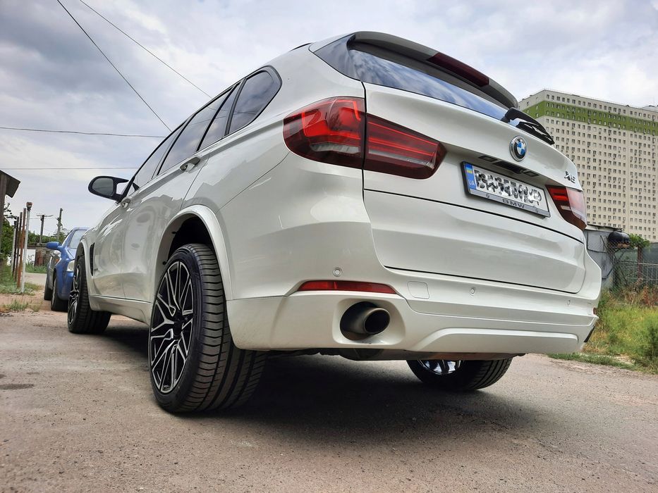 Предоставляю услуги по покраске/полировке, ремонт кузова авто, маляр