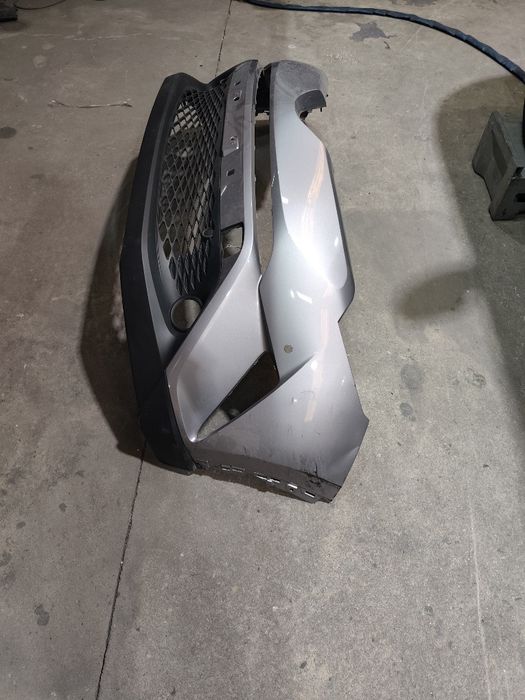 Para choques frontal Toyota C-HR