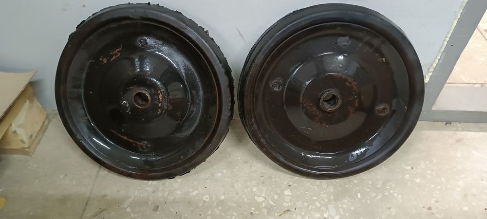 Колесо на тачку хозяйство