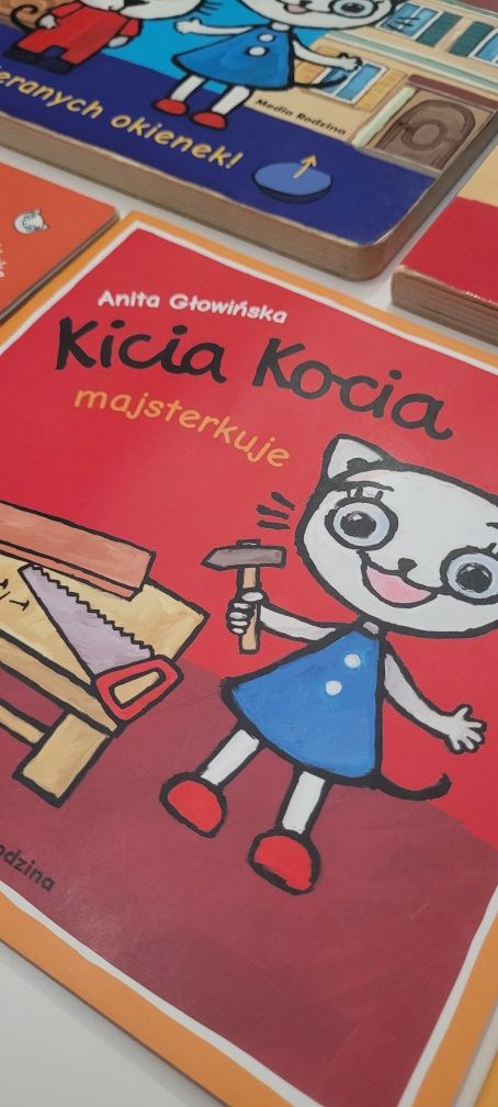 Zestaw Kicia Kocia i Nunuś – książki z okienkami + 3 klasyczne zeszyty