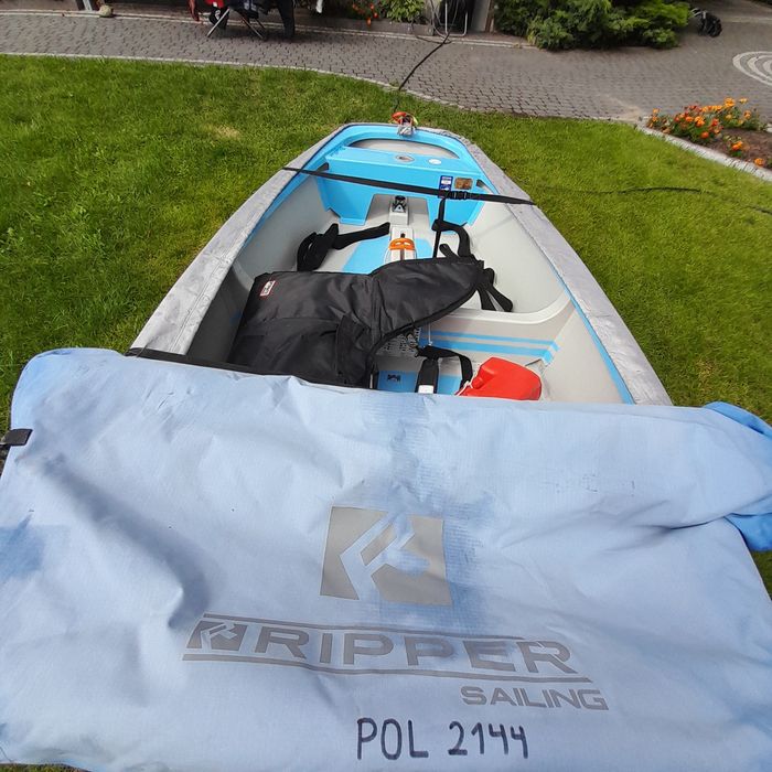 Żaglówka regatowa klasy optymist, komplet