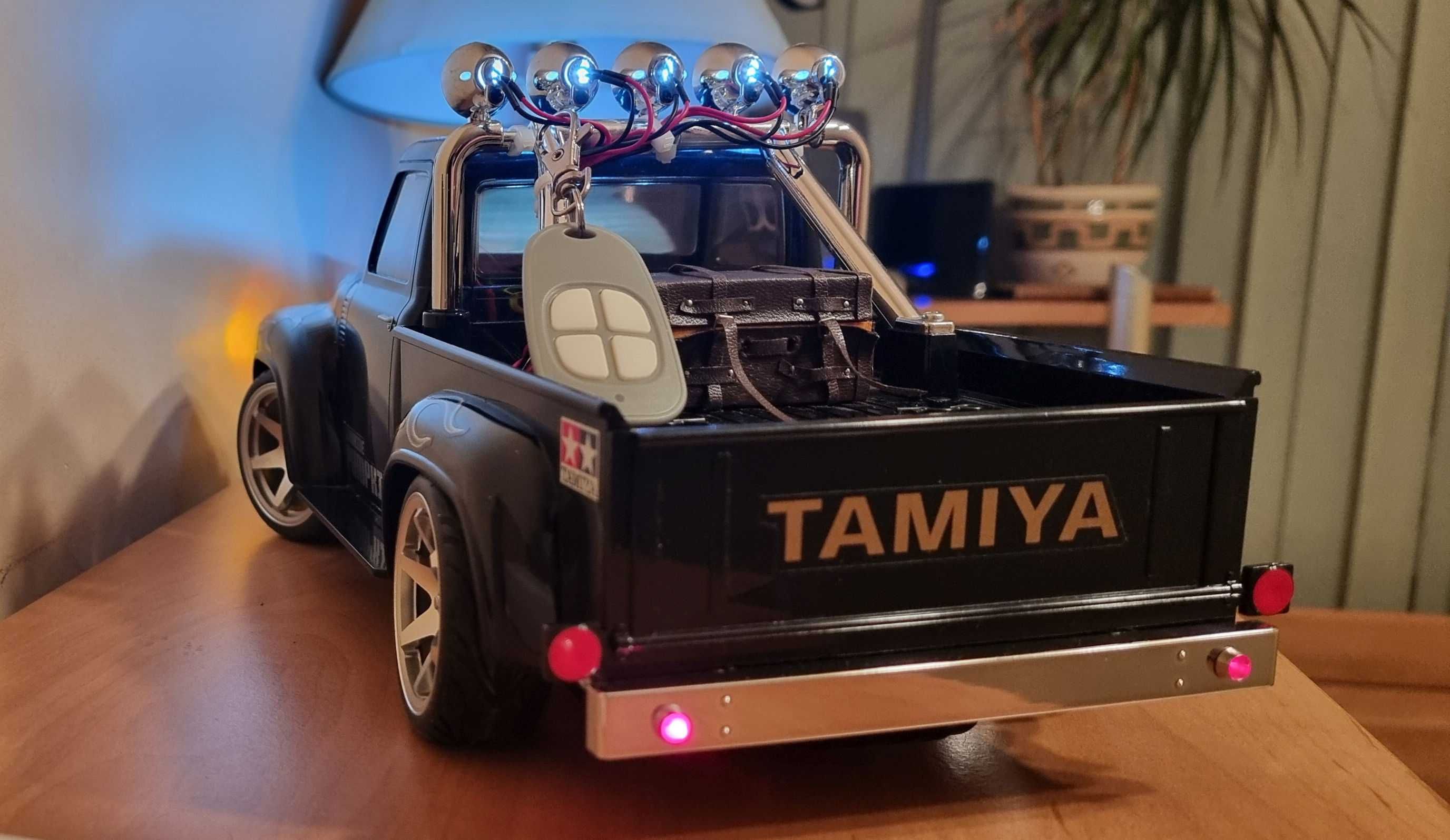 Tamiya 1:10 XB M06 Lowride Pumpkin M-Chassis EP RTR RC Car Kit On Road