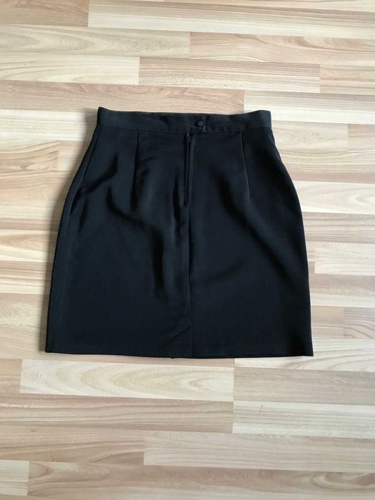 Czarna mini spódniczka klasyczna r. 38 biznesowa galowa